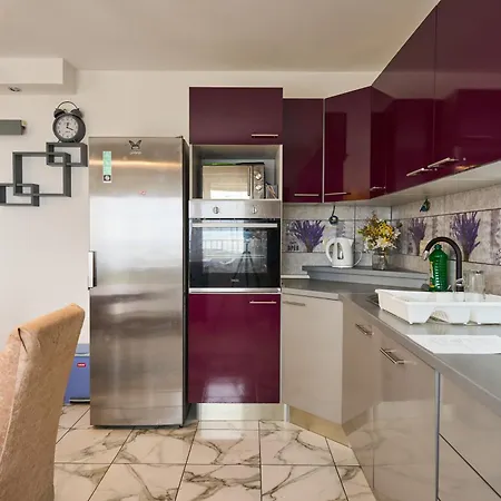 Apartment M&m