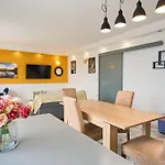 M&m Apartment *